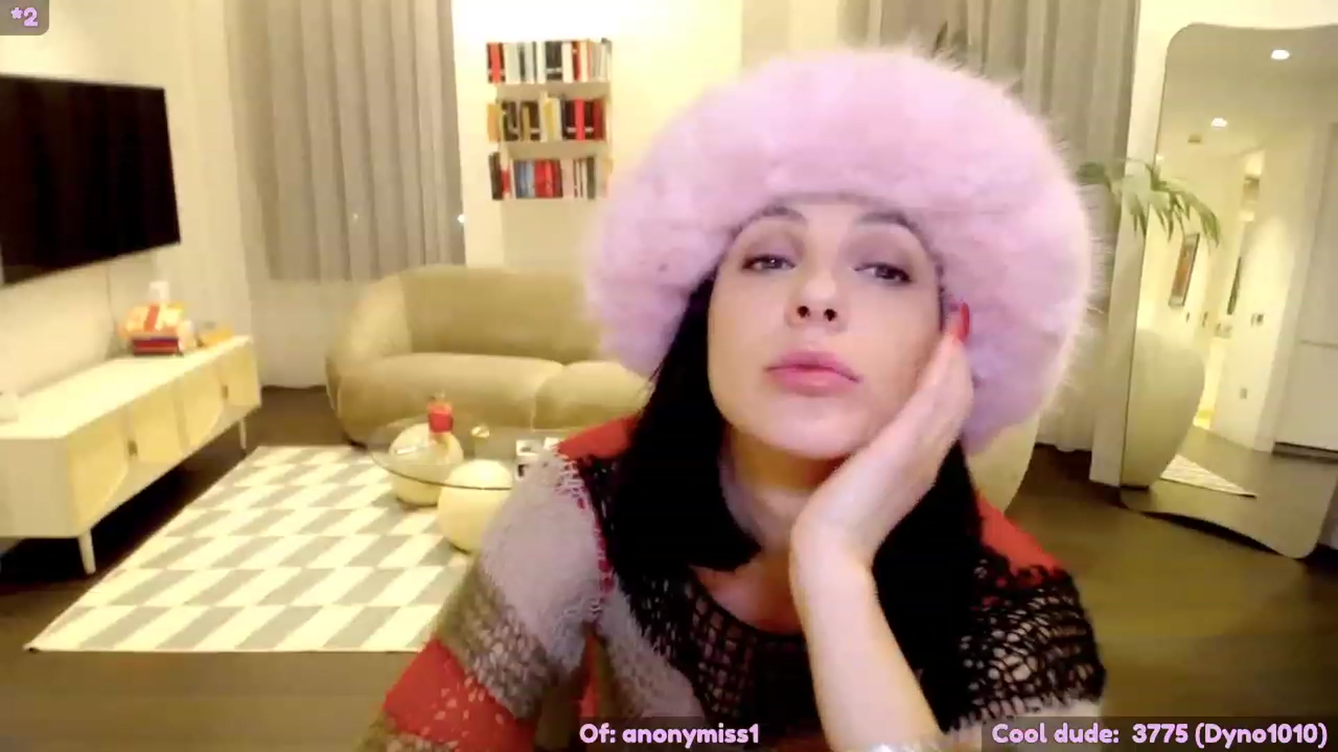 Gallery image thumbnail from Mazikeen___'s myfreecams stream on, 11/19/2022, 02:31 image 13 of 20