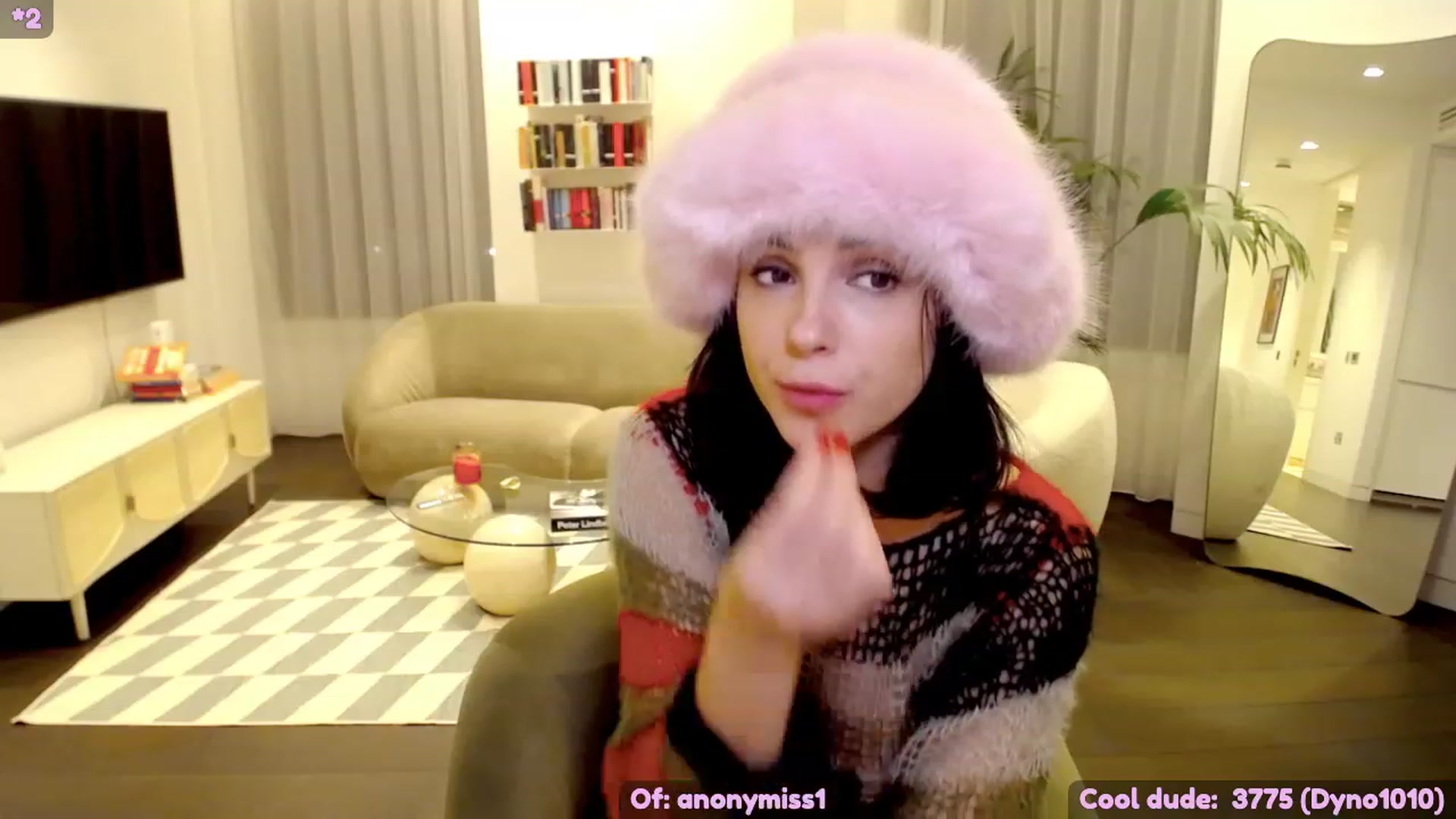 Gallery image thumbnail from Mazikeen___'s myfreecams stream on, 11/19/2022, 02:31 image 16 of 20