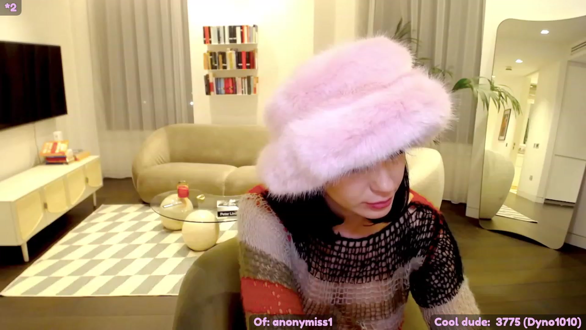 Gallery image thumbnail from Mazikeen___'s myfreecams stream on, 11/19/2022, 02:31 image 12 of 20