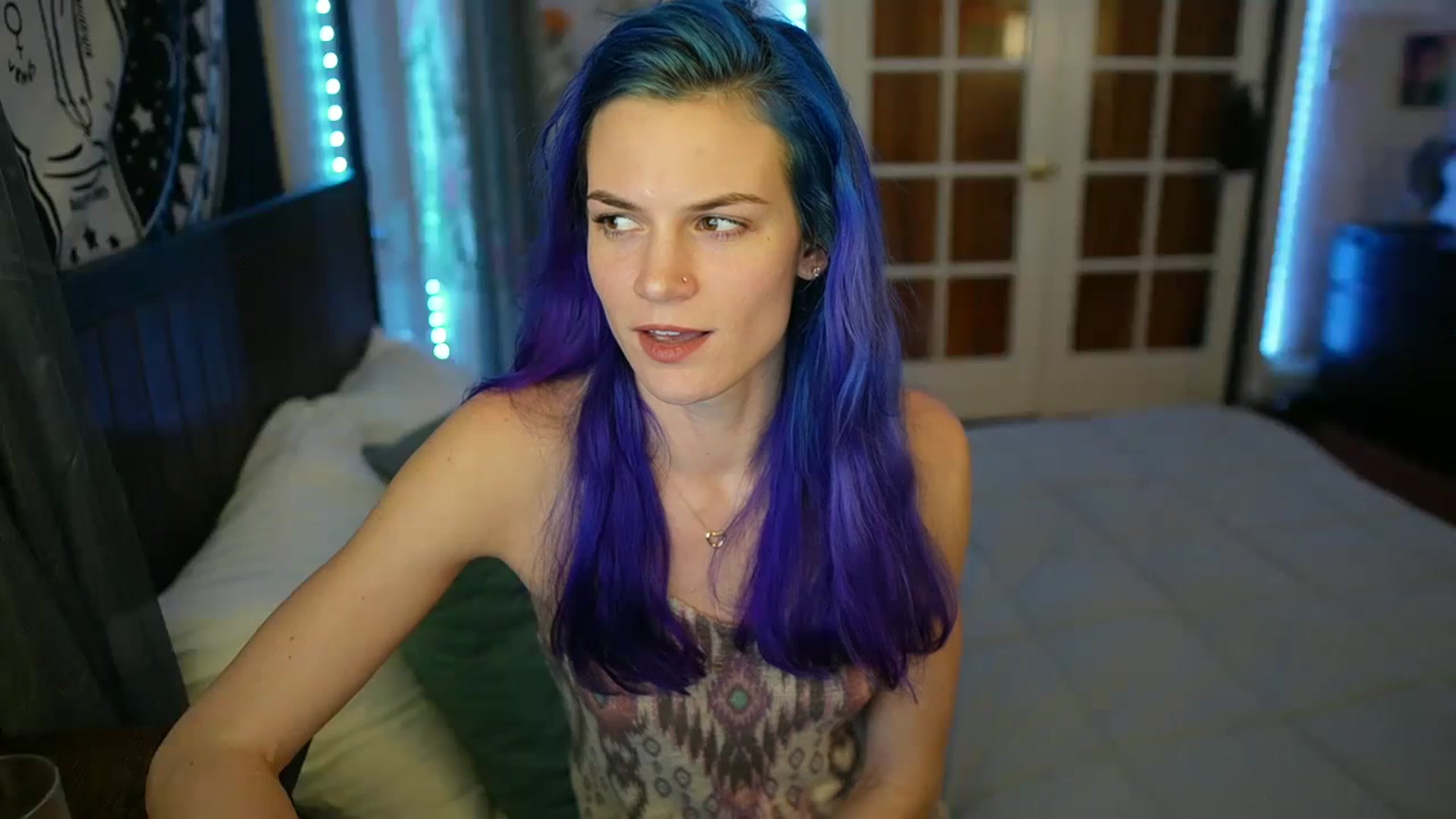 Gallery image thumbnail from Mc_Gia's myfreecams stream on, 02/07/2023, 04:32 image 1 of 20
