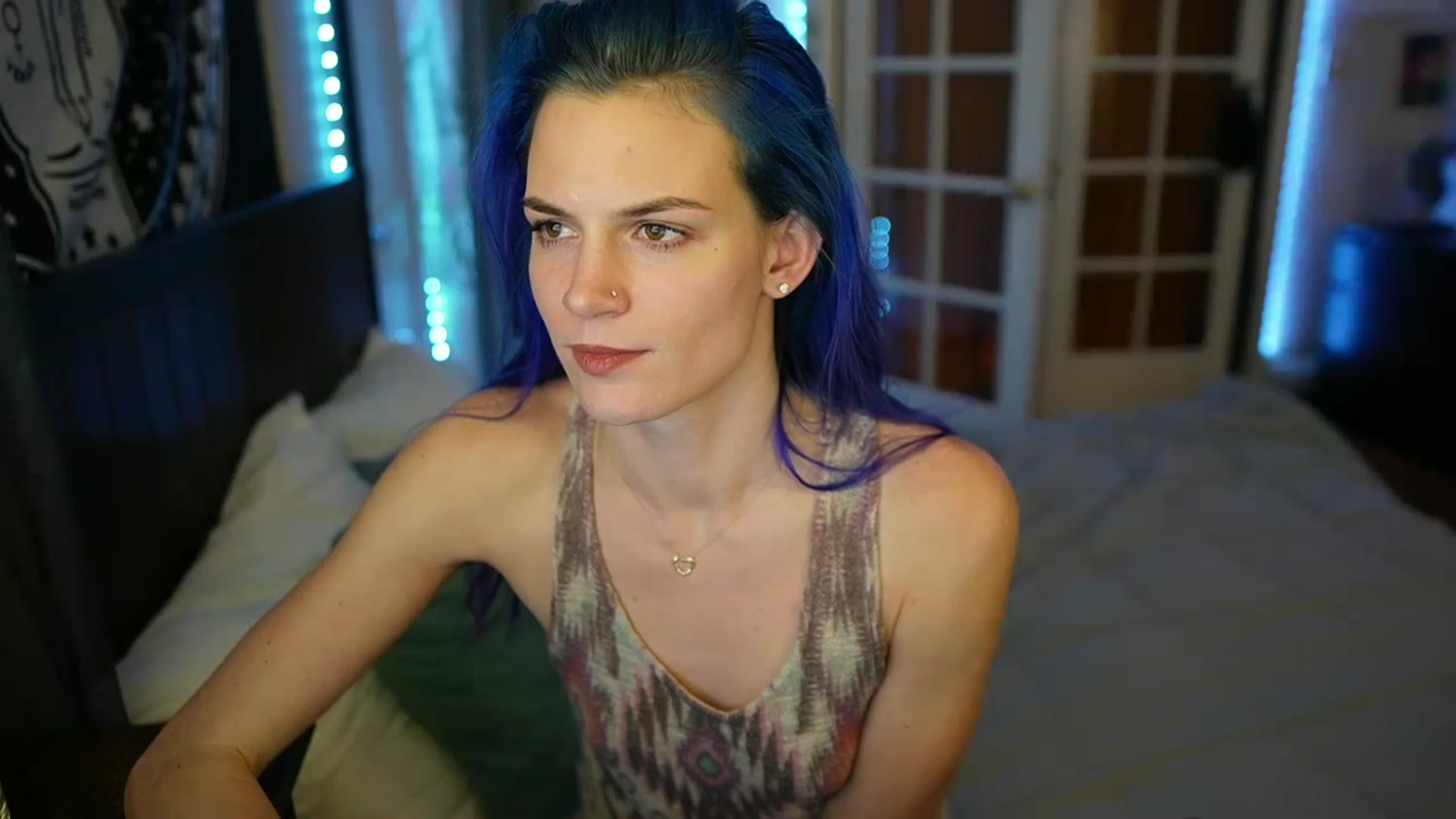 Gallery image thumbnail from Mc_Gia's myfreecams stream on, 02/07/2023, 04:32 image 13 of 20