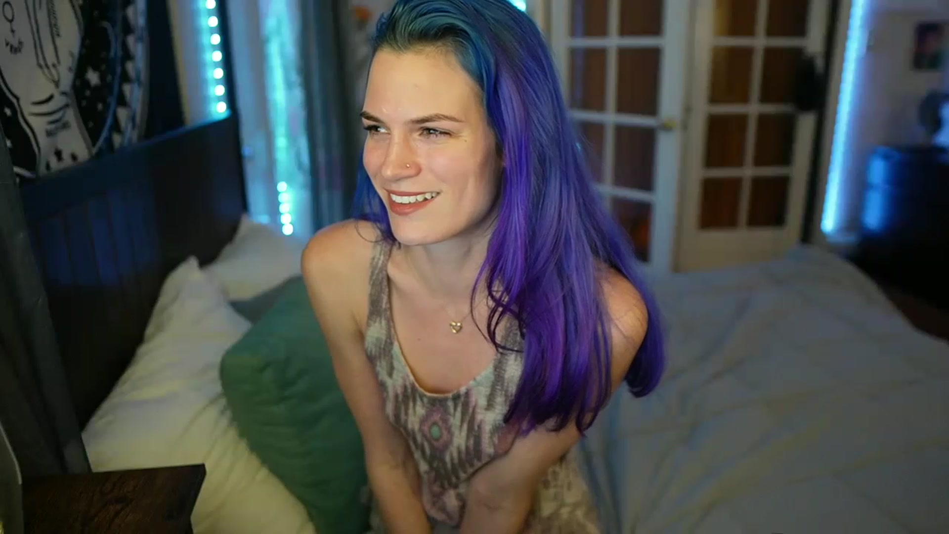 Gallery image thumbnail from Mc_Gia's myfreecams stream on, 02/07/2023, 04:32 image 11 of 20