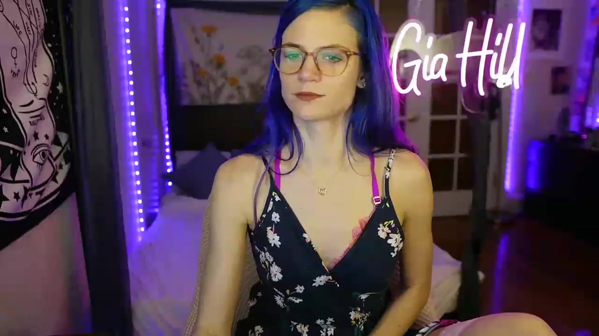Gallery image thumbnail from Mc_Gia's myfreecams stream on, 02/11/2023, 24:46 image 3 of 20