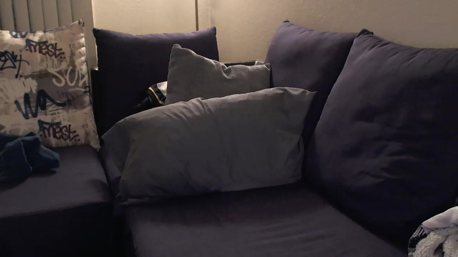 Gallery image thumbnail from MckenzieYoung's myfreecams stream on, 12/31/2022, 01:28 image 20 of 20