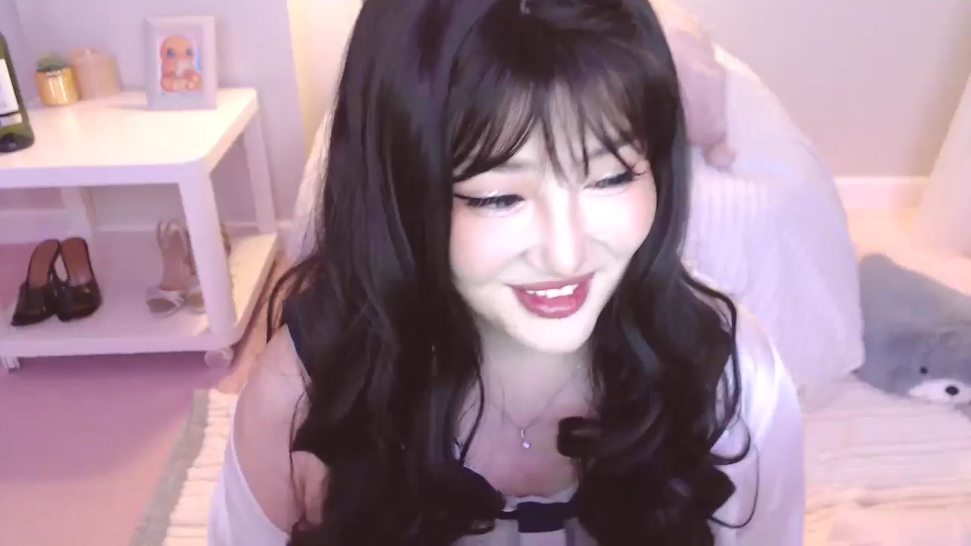 Gallery image thumbnail from MeLONsTherapy's myfreecams stream on, 08/16/2025, 07:41 image 7 of 20