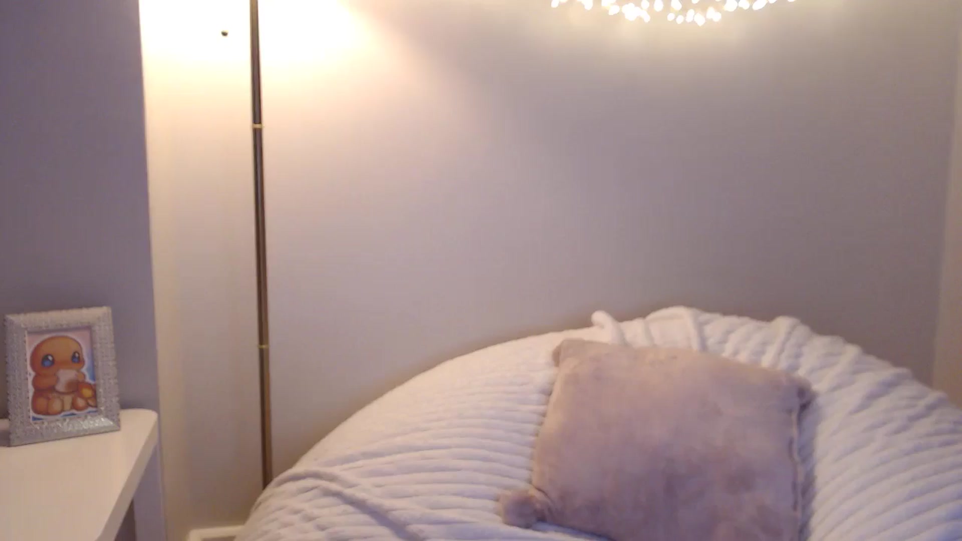 Gallery image thumbnail from MeLONsTherapy's myfreecams stream on, 09/07/2025, 15:57 image 1 of 20