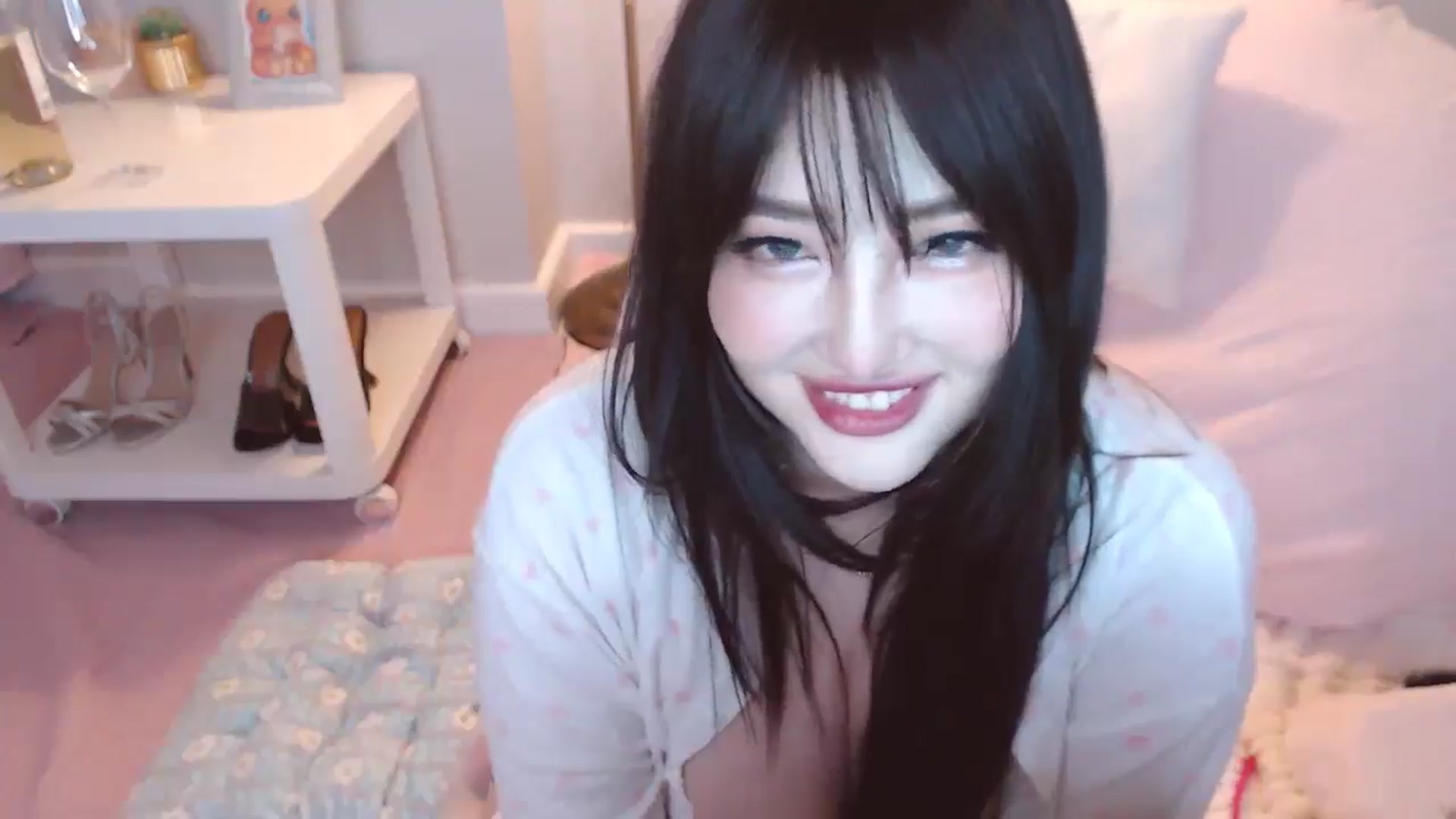 Gallery image thumbnail from MeLONsTherapy's myfreecams stream on, 09/14/2025, 16:41 image 13 of 20
