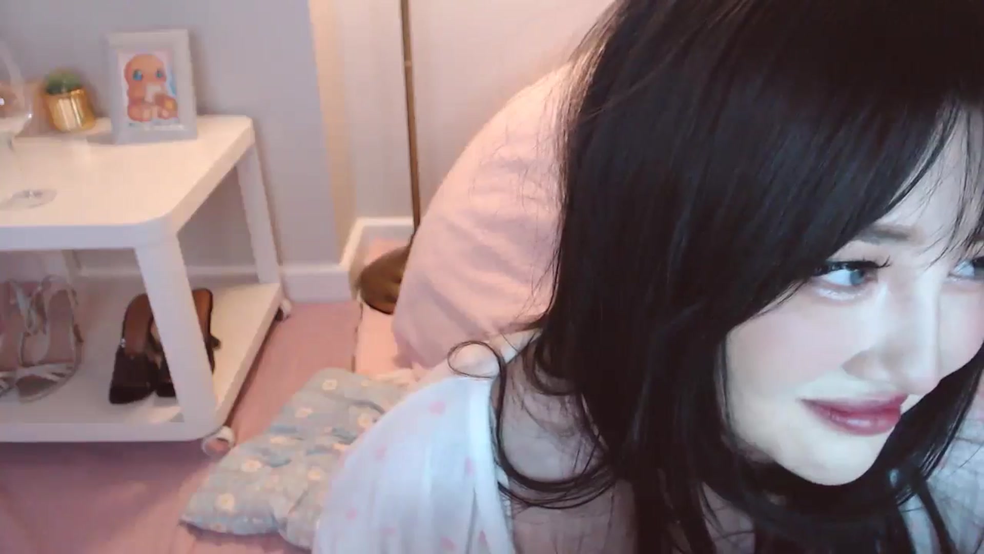 Gallery image thumbnail from MeLONsTherapy's myfreecams stream on, 09/14/2025, 16:41 image 10 of 20