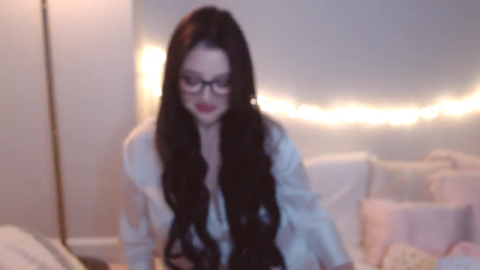Gallery image thumbnail from MeLONsTherapy's myfreecams stream on, 11/30/2025, 21:03 image 7 of 20