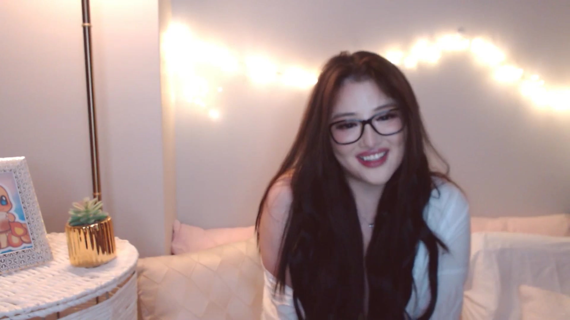 Gallery image thumbnail from MeLONsTherapy's myfreecams stream on, 12/08/2025, 09:21 image 7 of 20
