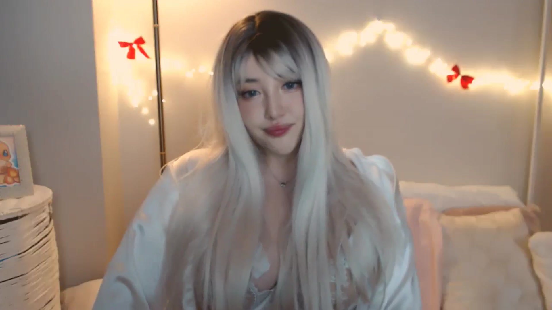 Gallery image thumbnail from MeLONsTherapy's myfreecams stream on, 12/29/2025, 15:42 image 6 of 20