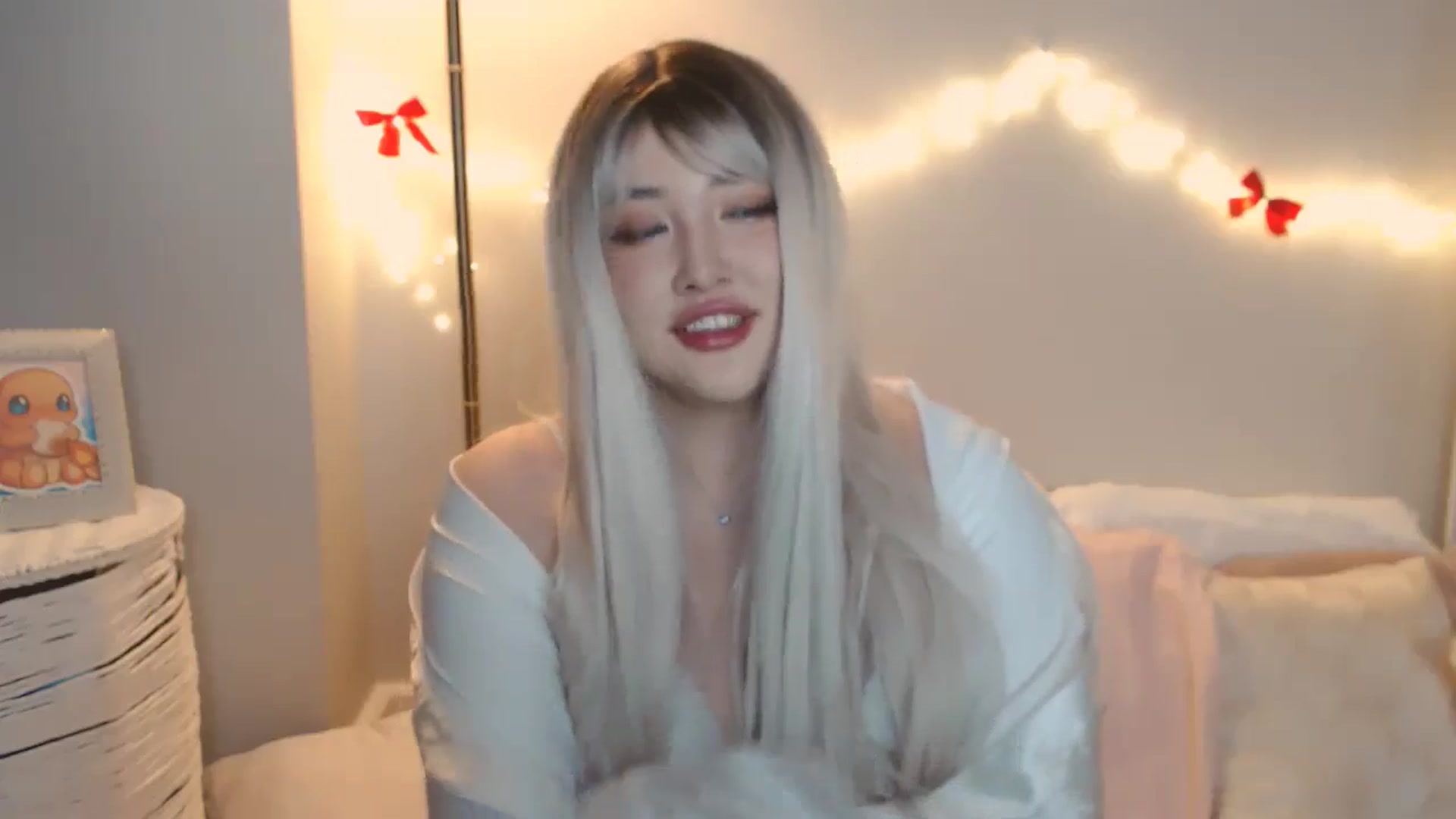 Gallery image thumbnail from MeLONsTherapy's myfreecams stream on, 12/29/2025, 15:42 image 5 of 20