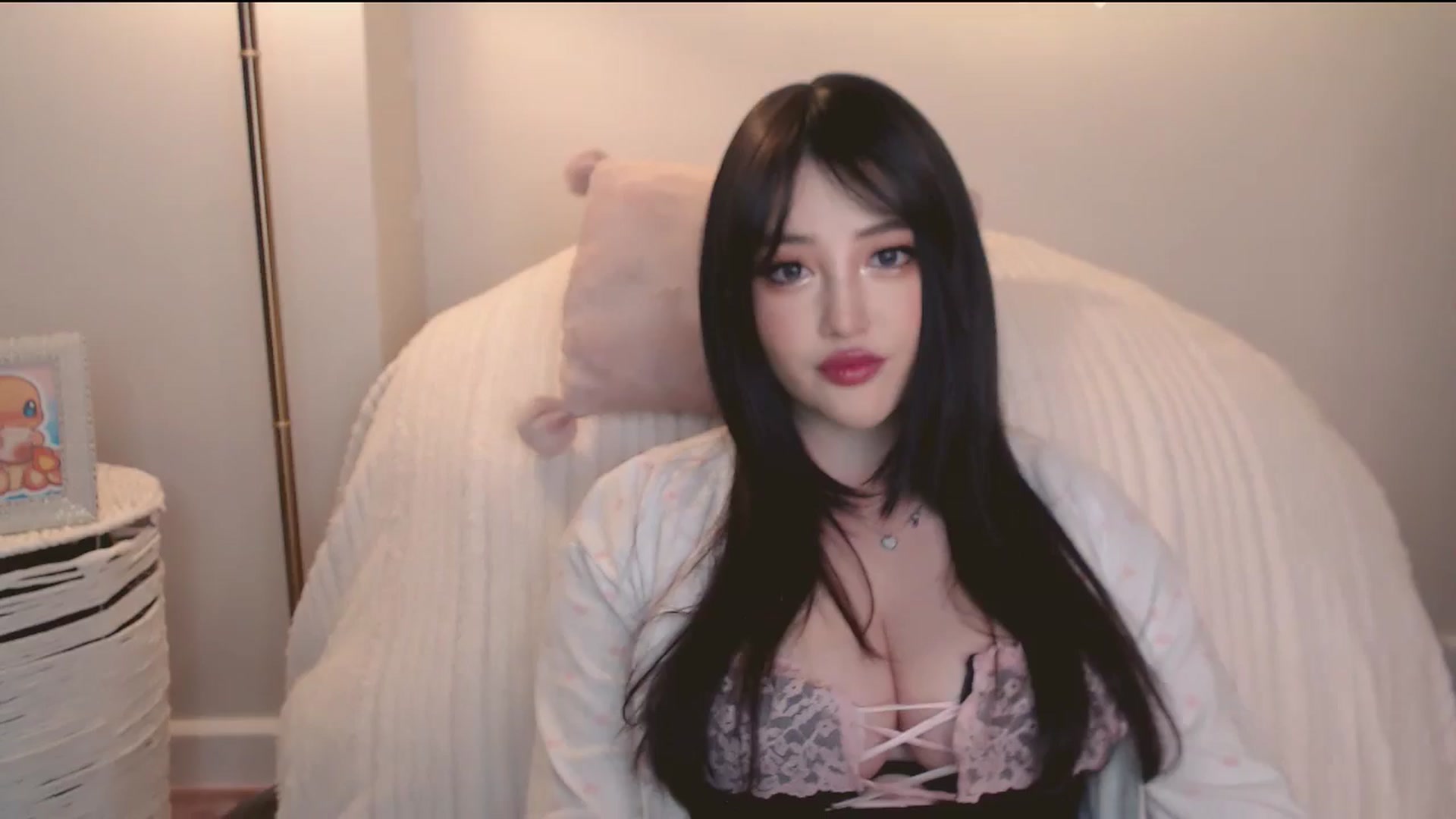 Gallery image thumbnail from MeLONsTherapy's myfreecams stream on, 03/01/2026, 11:21 image 1 of 20