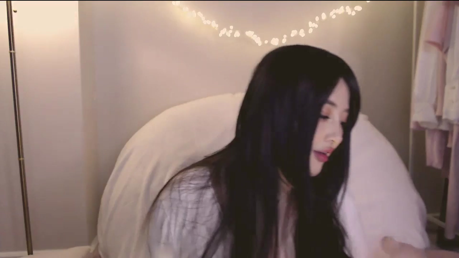 Gallery image thumbnail from MeLONsTherapy's myfreecams stream on, 03/15/2026, 19:02 image 3 of 20
