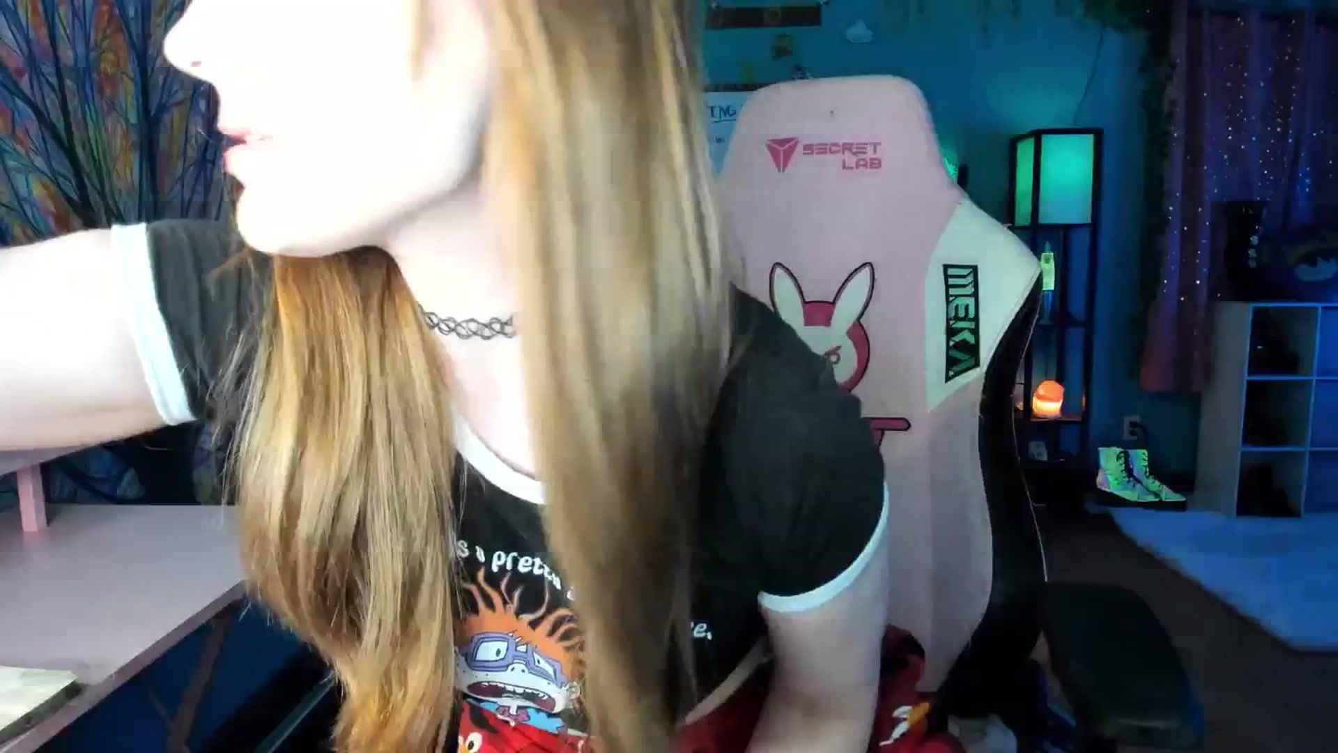 Gallery image thumbnail from MediogreMaya's myfreecams stream on, 09/12/2025, 08:49 image 5 of 20