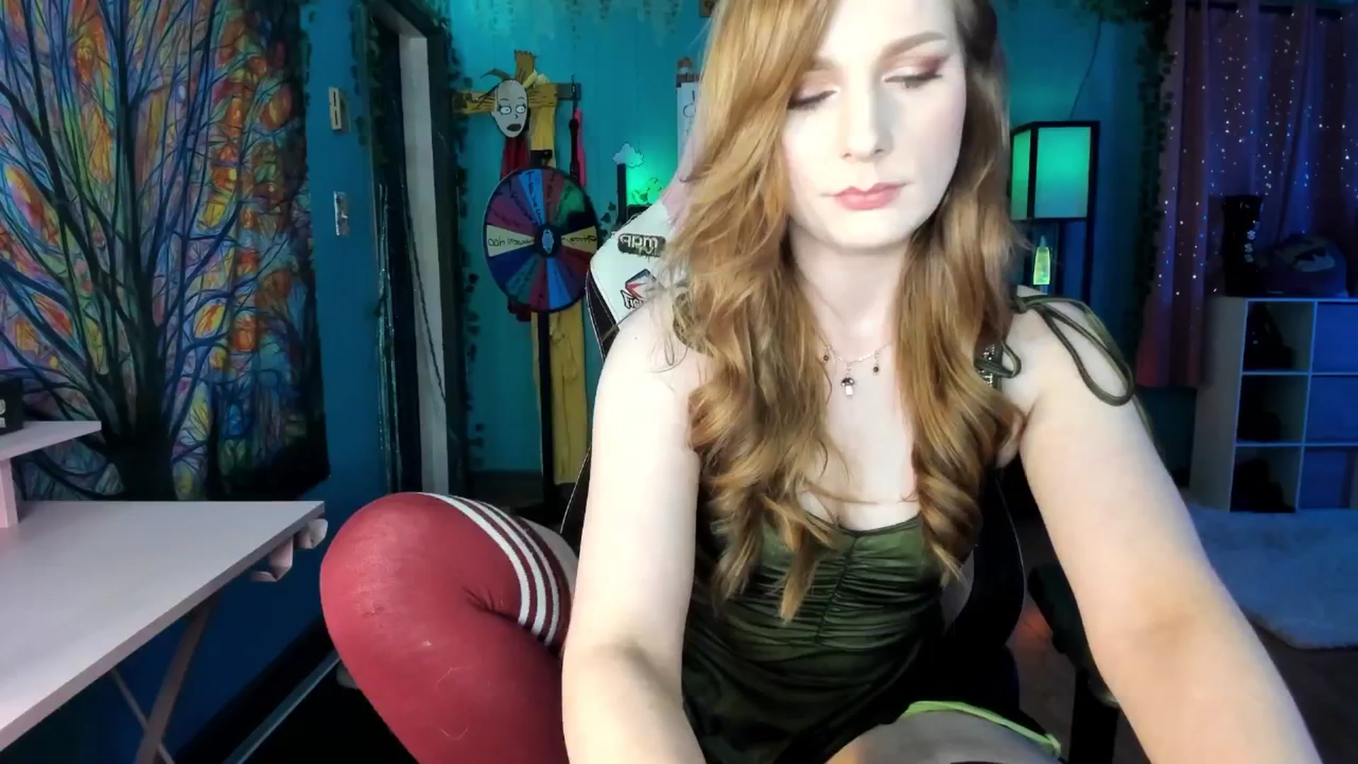 Gallery image thumbnail from MediogreMaya's myfreecams stream on, 09/16/2025, 11:12 image 5 of 20