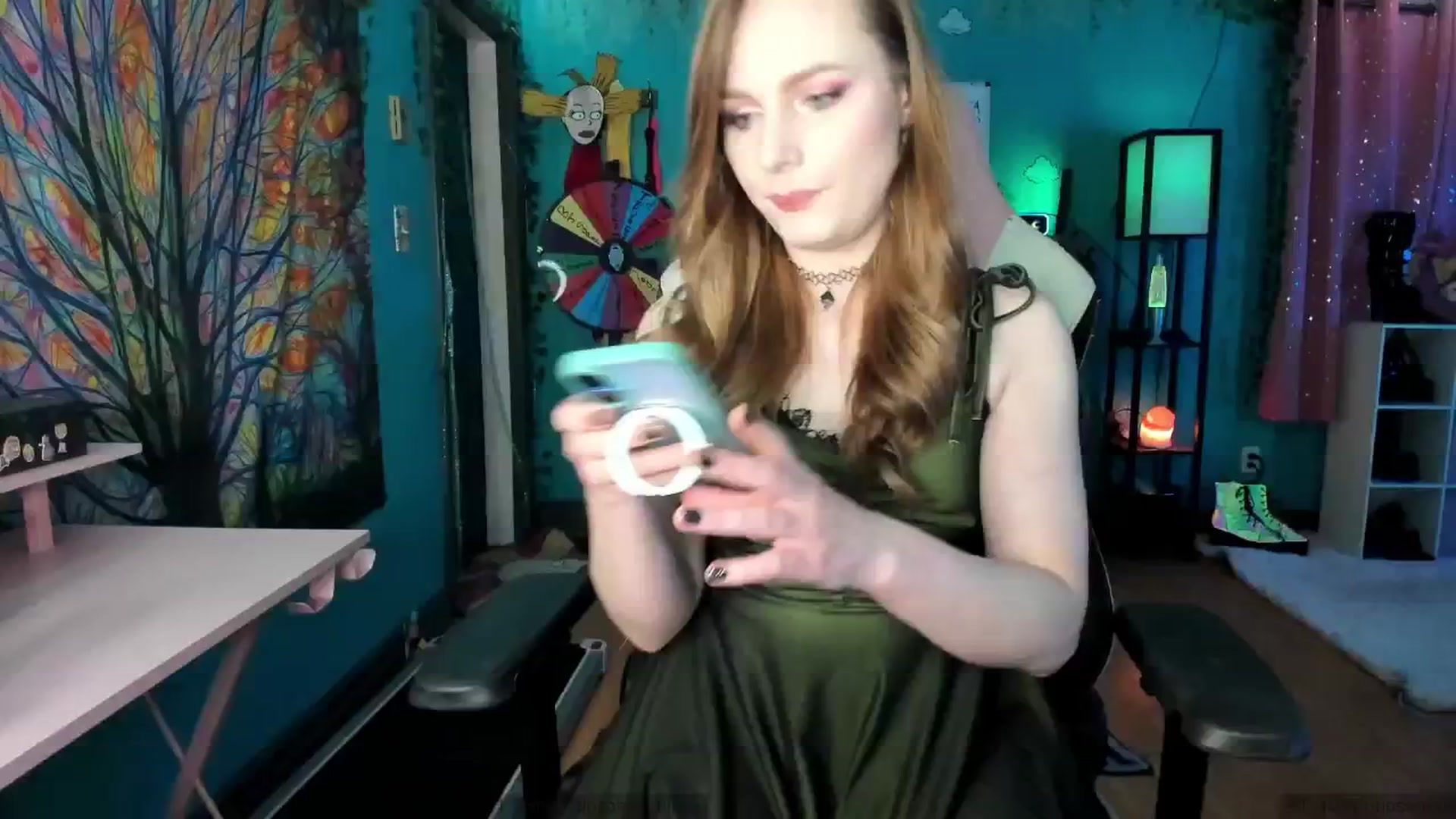 Gallery image thumbnail from MediogreMaya's myfreecams stream on, 09/20/2025, 10:07 image 2 of 20