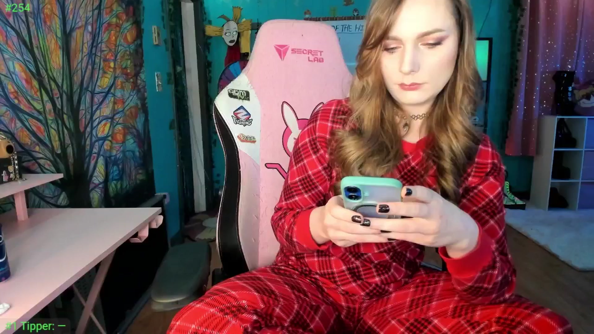 Gallery image thumbnail from MediogreMaya's myfreecams stream on, 09/25/2025, 08:11 image 1 of 20