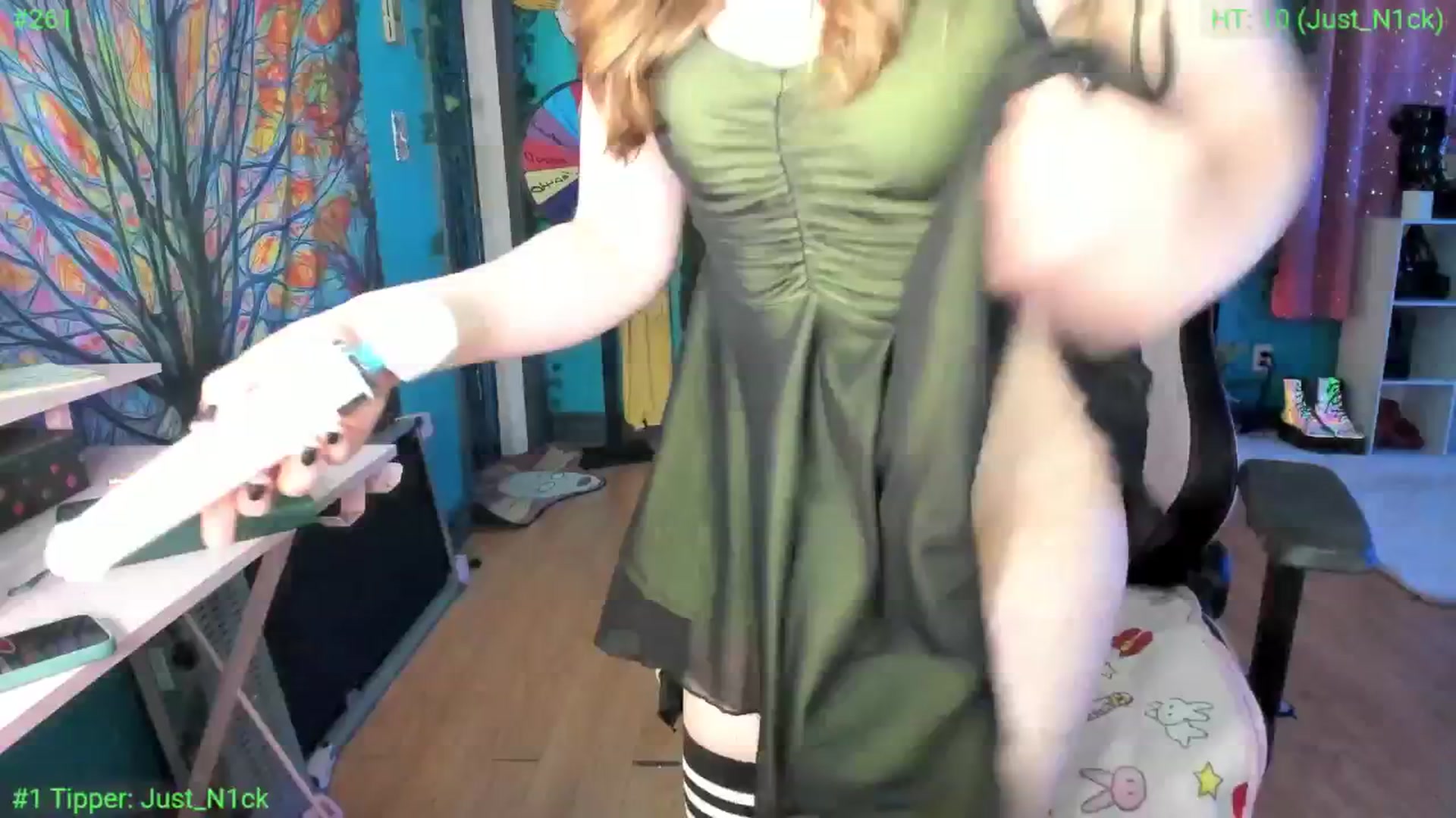 Gallery image thumbnail from MediogreMaya's myfreecams stream on, 09/28/2025, 08:46 image 10 of 20