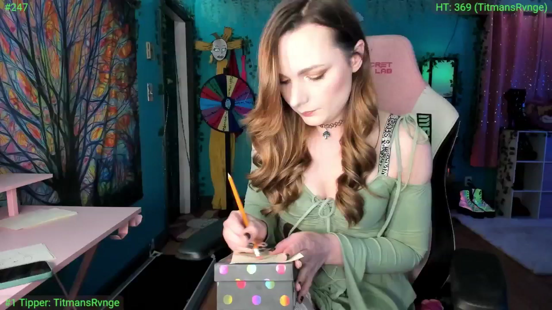 Gallery image thumbnail from MediogreMaya's myfreecams stream on, 10/01/2025, 07:35 image 9 of 20