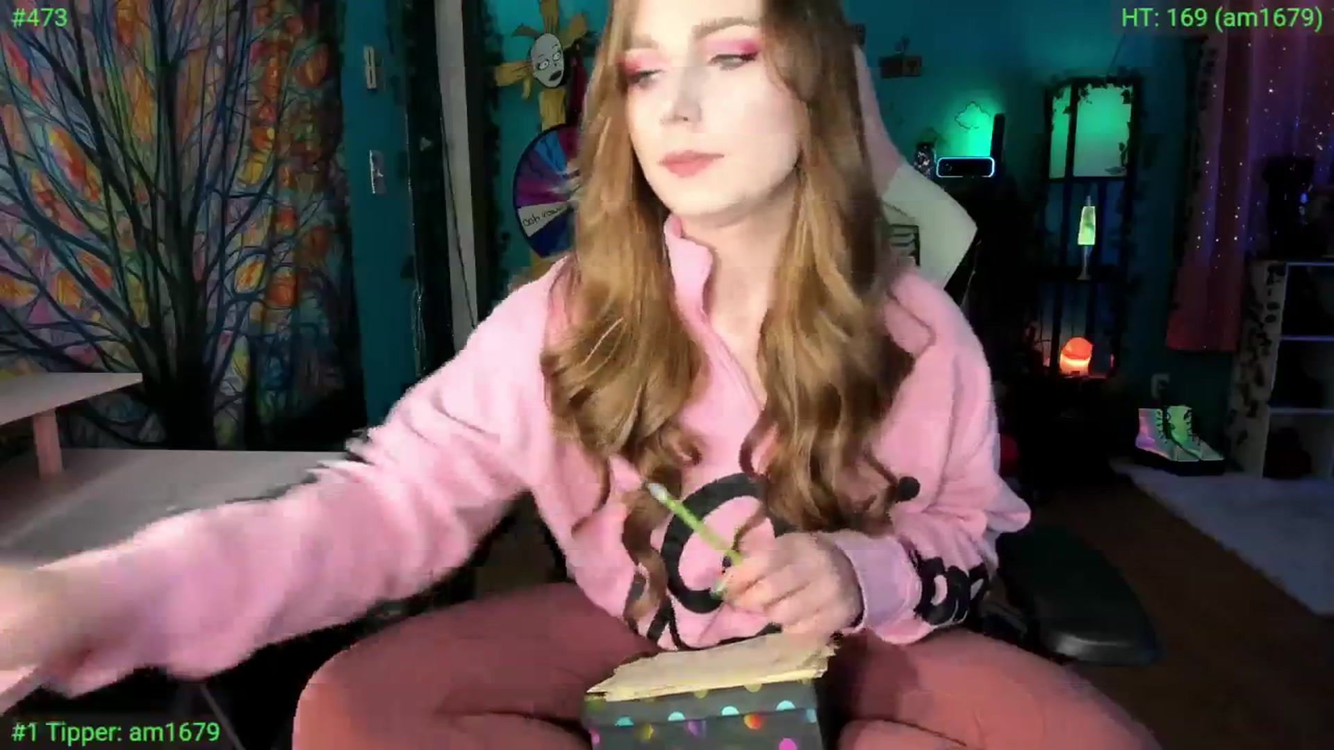 Gallery image thumbnail from MediogreMaya's myfreecams stream on, 10/08/2025, 08:13 image 5 of 20