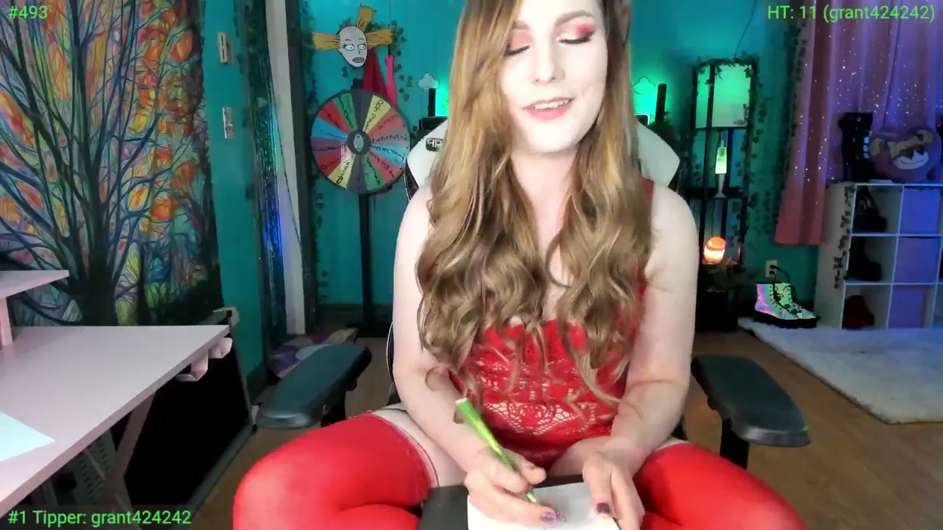 Gallery image thumbnail from MediogreMaya's myfreecams stream on, 10/14/2025, 06:53 image 9 of 20