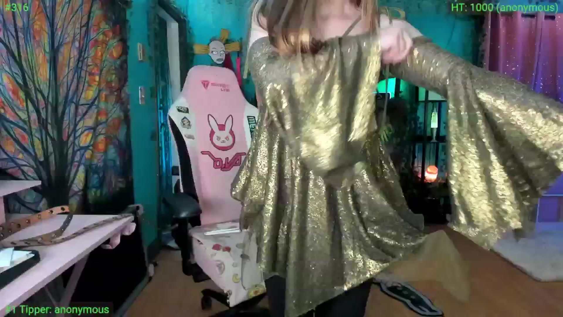 Gallery image thumbnail from MediogreMaya's myfreecams stream on, 10/15/2025, 08:45 image 3 of 20