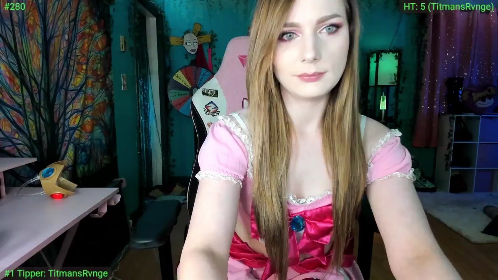 Gallery image thumbnail from MediogreMaya's myfreecams stream on, 10/19/2025, 08:26 image 3 of 20