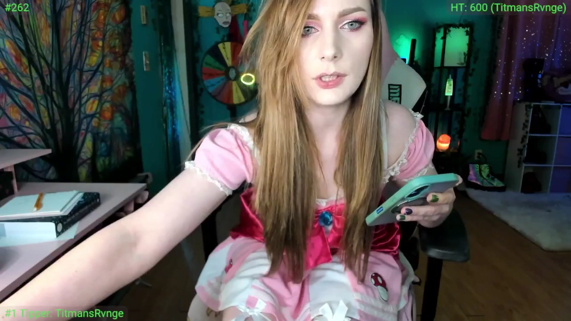 Gallery image thumbnail from MediogreMaya's myfreecams stream on, 10/19/2025, 12:31 image 9 of 20