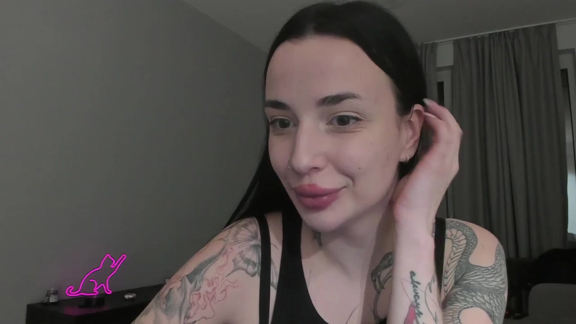 Gallery image thumbnail from MedisonbBlue's myfreecams stream on, 03/26/2025, 19:19 image 16 of 20