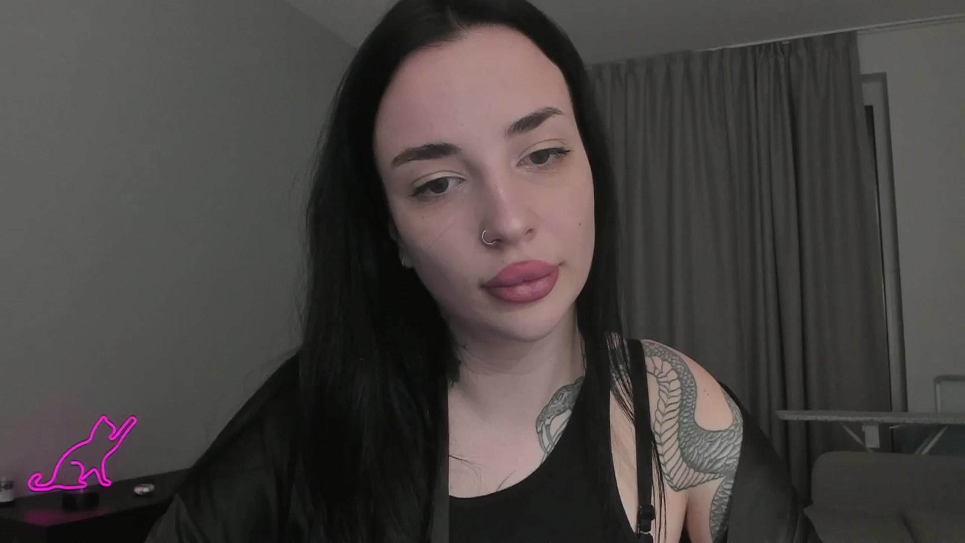 Gallery image thumbnail from MedisonbBlue's myfreecams stream on, 03/27/2025, 18:30 image 1 of 20