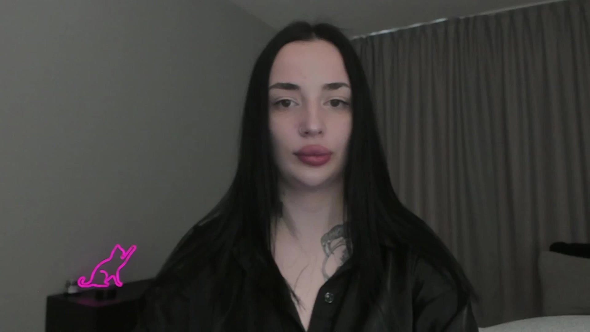 Gallery image thumbnail from MedisonbBlue's myfreecams stream on, 03/31/2025, 16:05 image 1 of 20