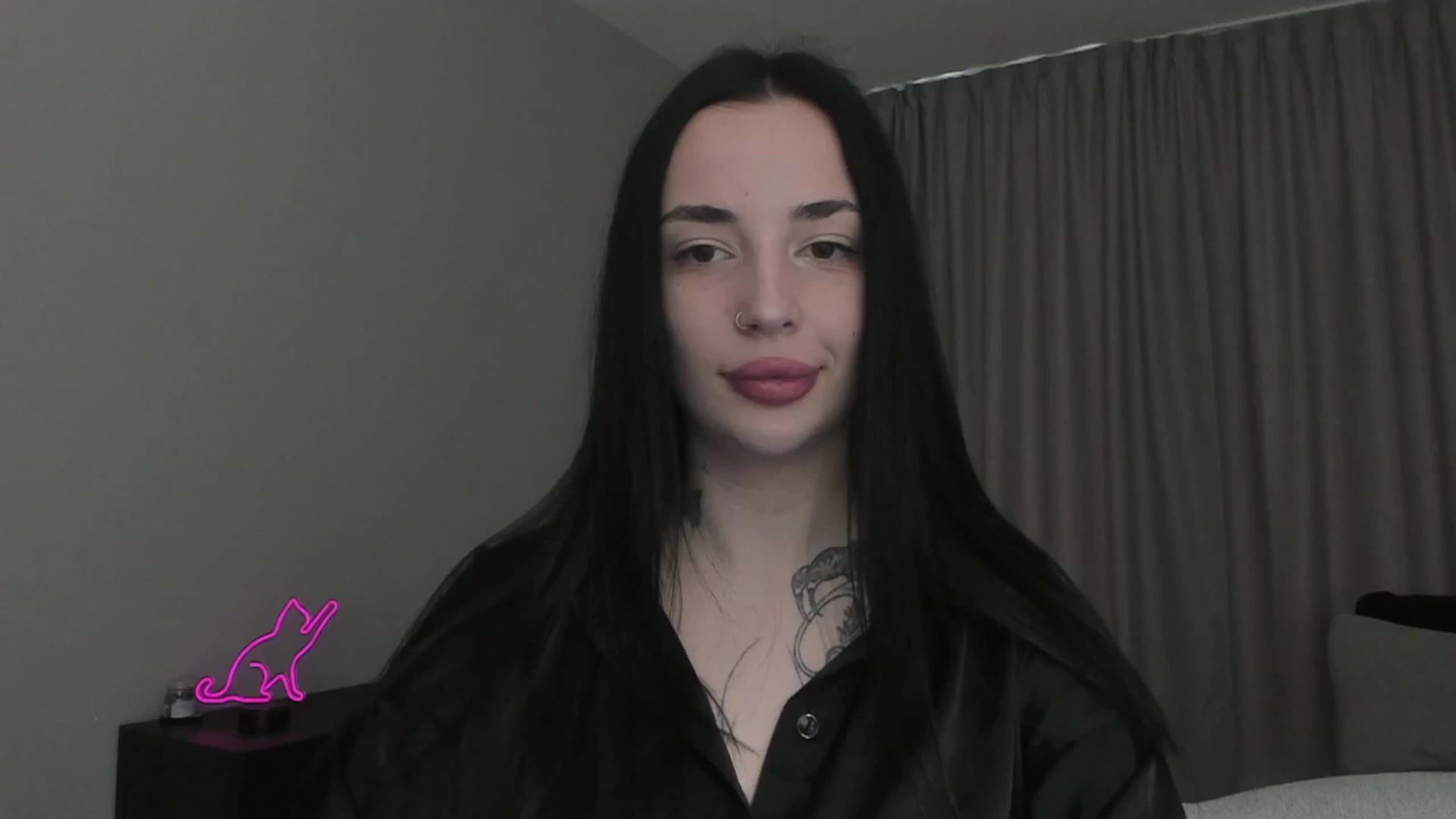 Gallery image thumbnail from MedisonbBlue's myfreecams stream on, 03/31/2025, 16:05 image 2 of 20
