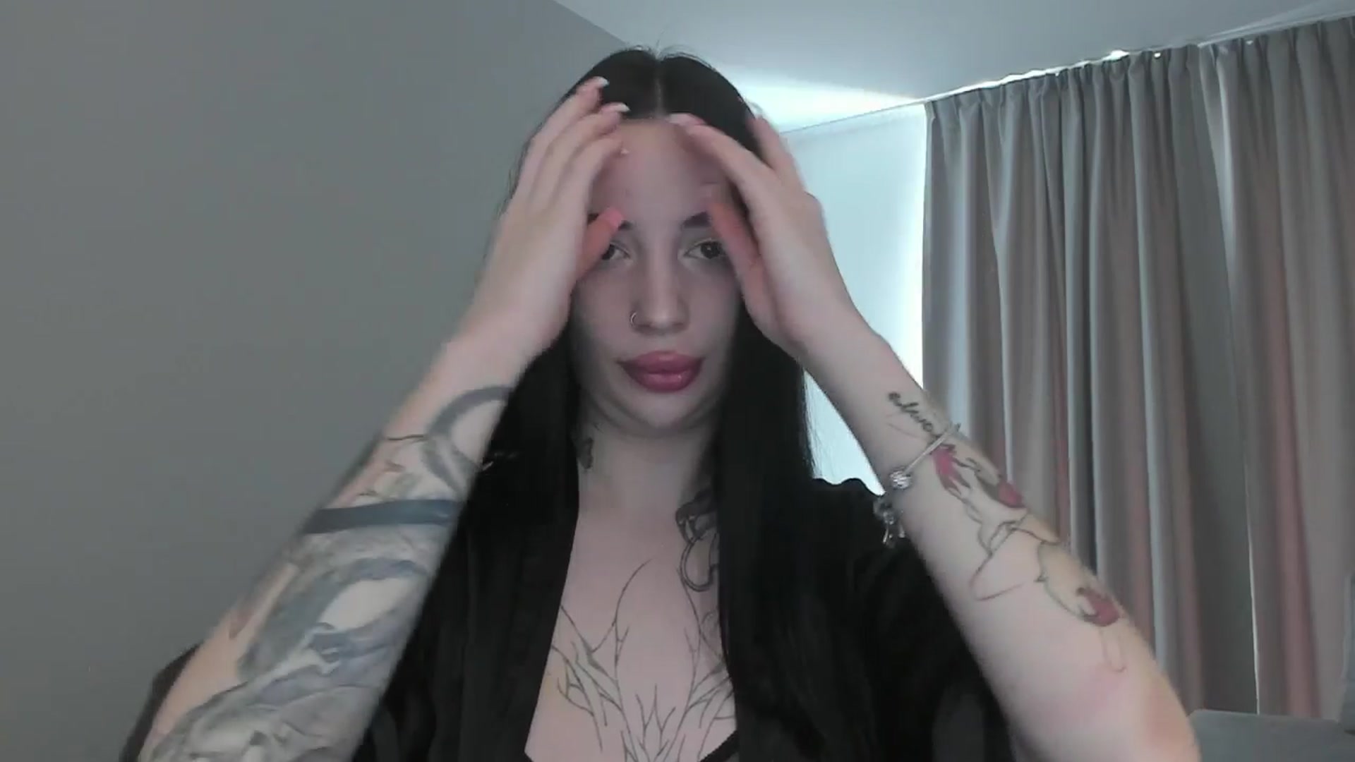 Gallery image thumbnail from MedisonbBlue's myfreecams stream on, 04/10/2025, 12:54 image 13 of 20