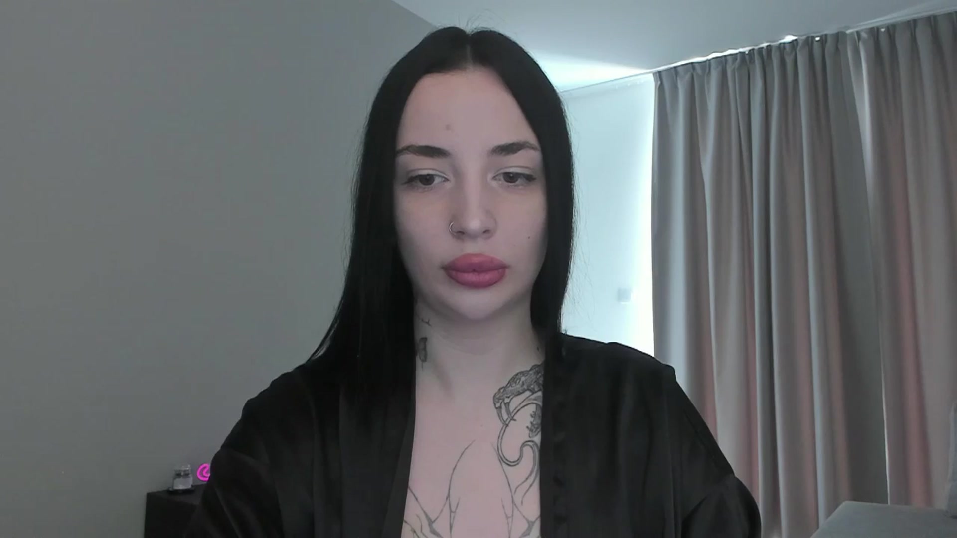 Gallery image thumbnail from MedisonbBlue's myfreecams stream on, 04/10/2025, 12:54 image 19 of 20