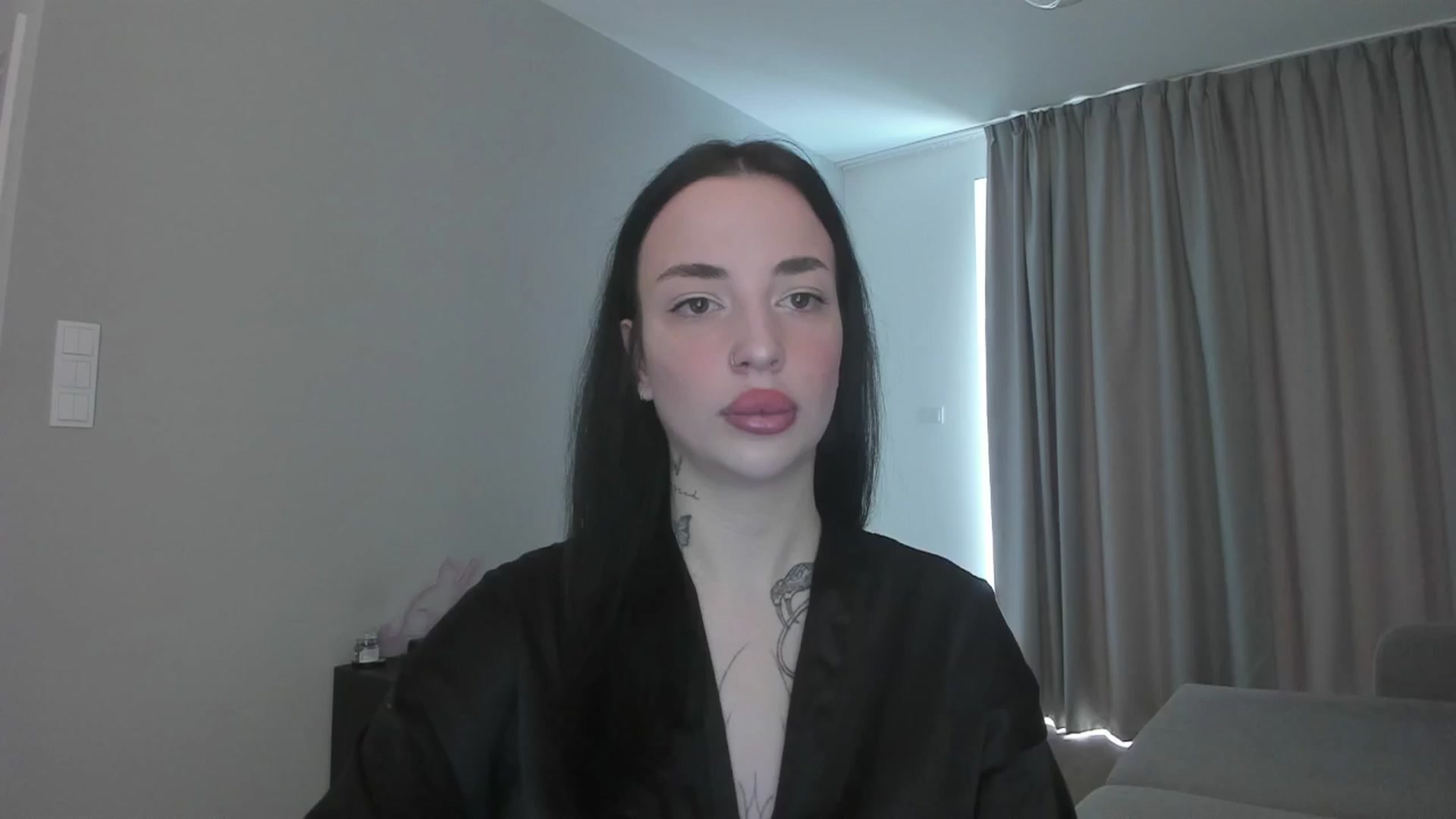 Gallery image thumbnail from MedisonbBlue's myfreecams stream on, 05/12/2025, 11:54 image 12 of 20