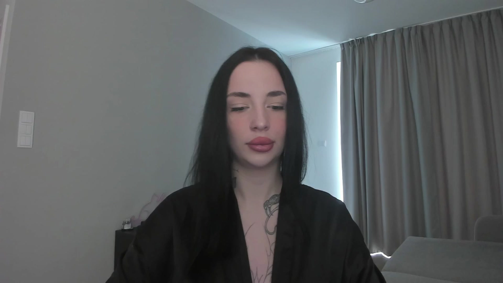 Gallery image thumbnail from MedisonbBlue's myfreecams stream on, 05/12/2025, 11:54 image 6 of 20