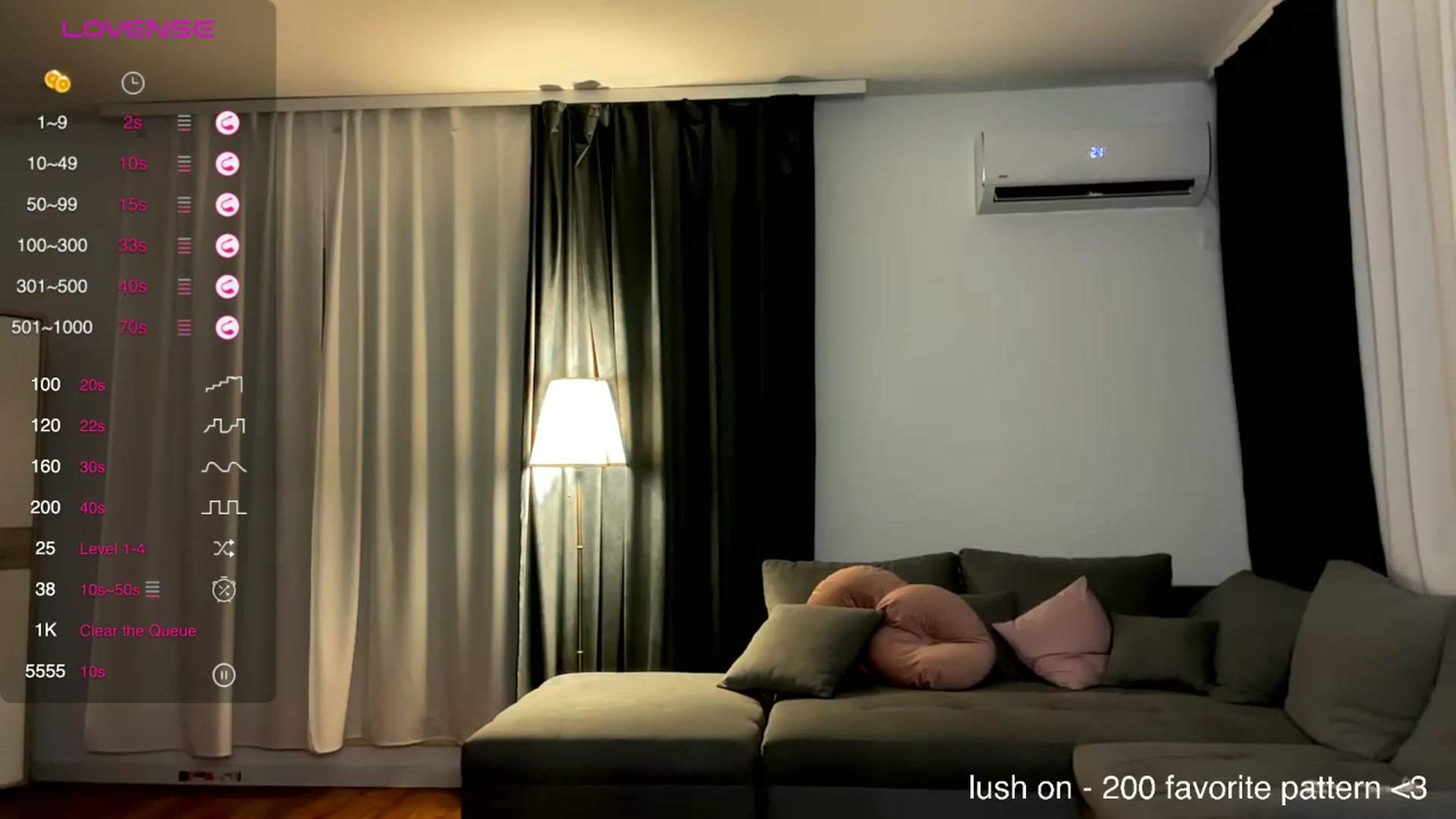 Gallery image thumbnail from MedussaEyes's myfreecams stream on, 07/09/2024, 21:13 image 18 of 20