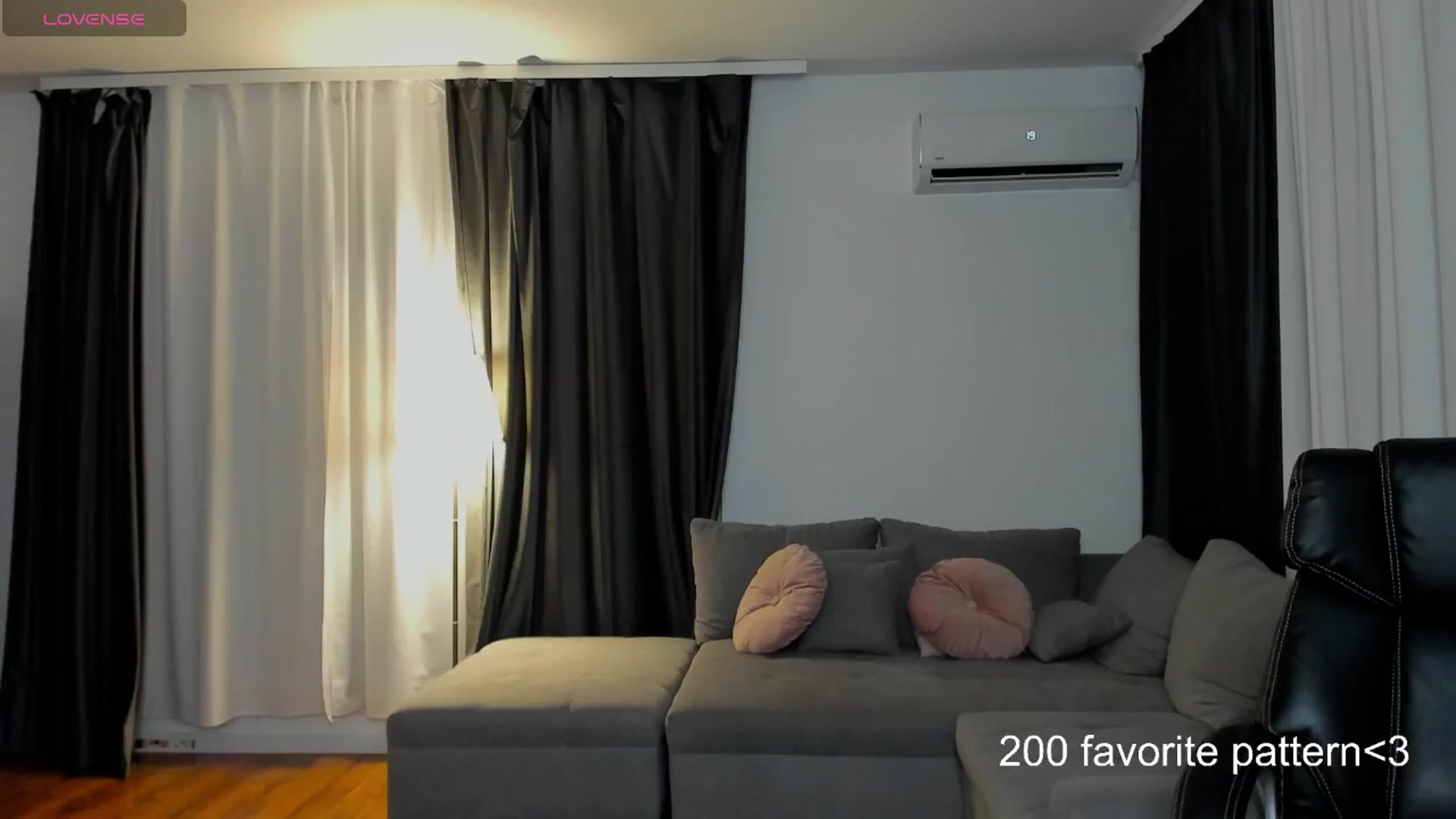 Gallery image thumbnail from MedussaEyes's myfreecams stream on, 08/01/2024, 19:49 image 1 of 20