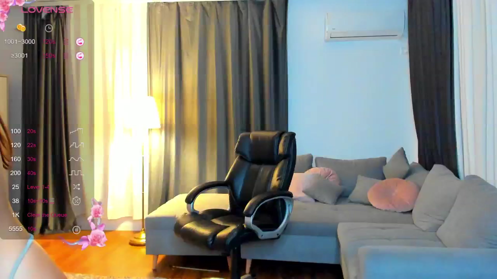 Gallery image thumbnail from MedussaEyes's myfreecams stream on, 08/22/2024, 24:47 image 2 of 20