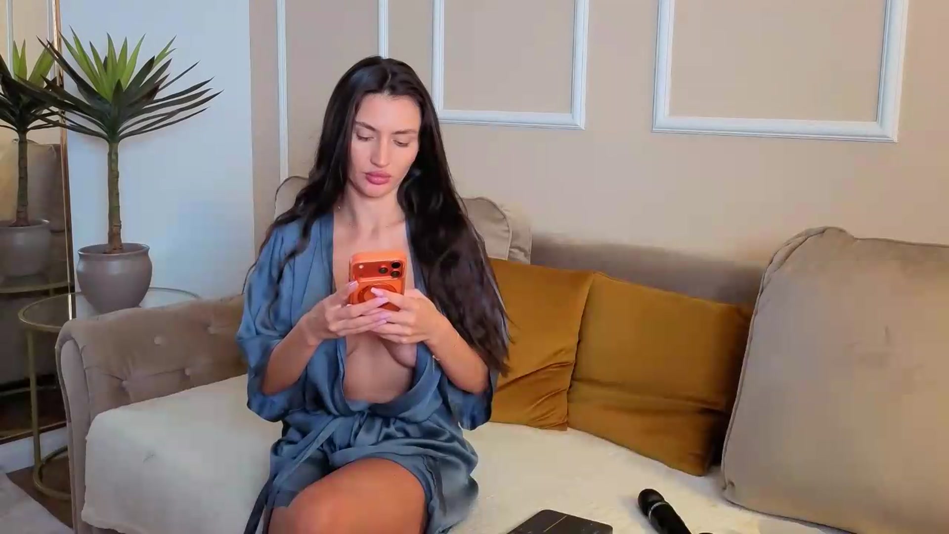 Gallery image thumbnail from MedussaEyes's myfreecams stream on, 07/30/2026, 10:21 image 2 of 20