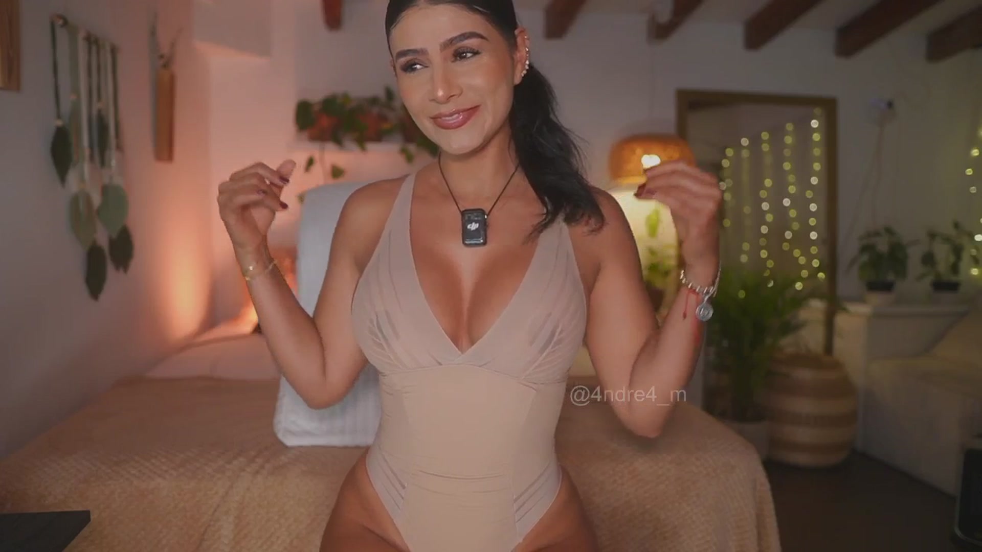 Gallery image thumbnail from Meegan1's myfreecams stream on, 10/05/2025, 12:00 image 4 of 20