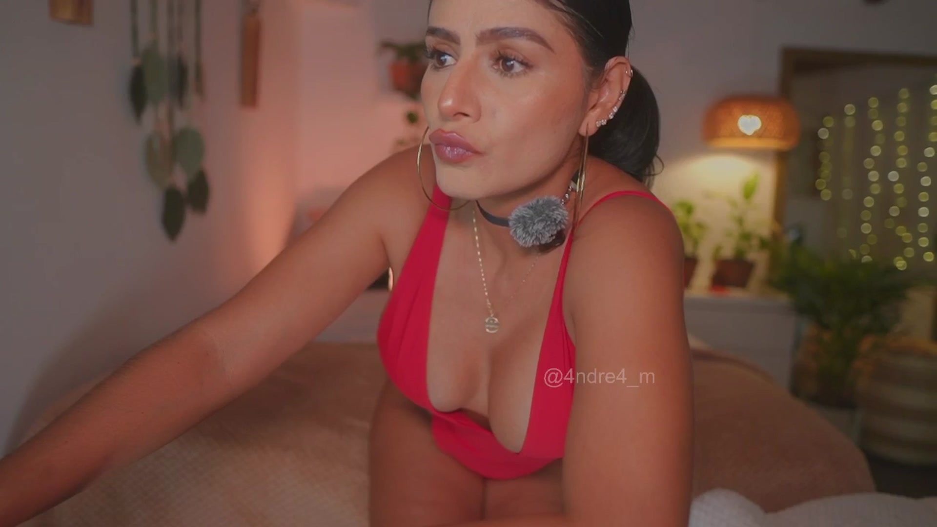 Gallery image thumbnail from Meegan1's myfreecams stream on, 10/16/2025, 16:02 image 10 of 20