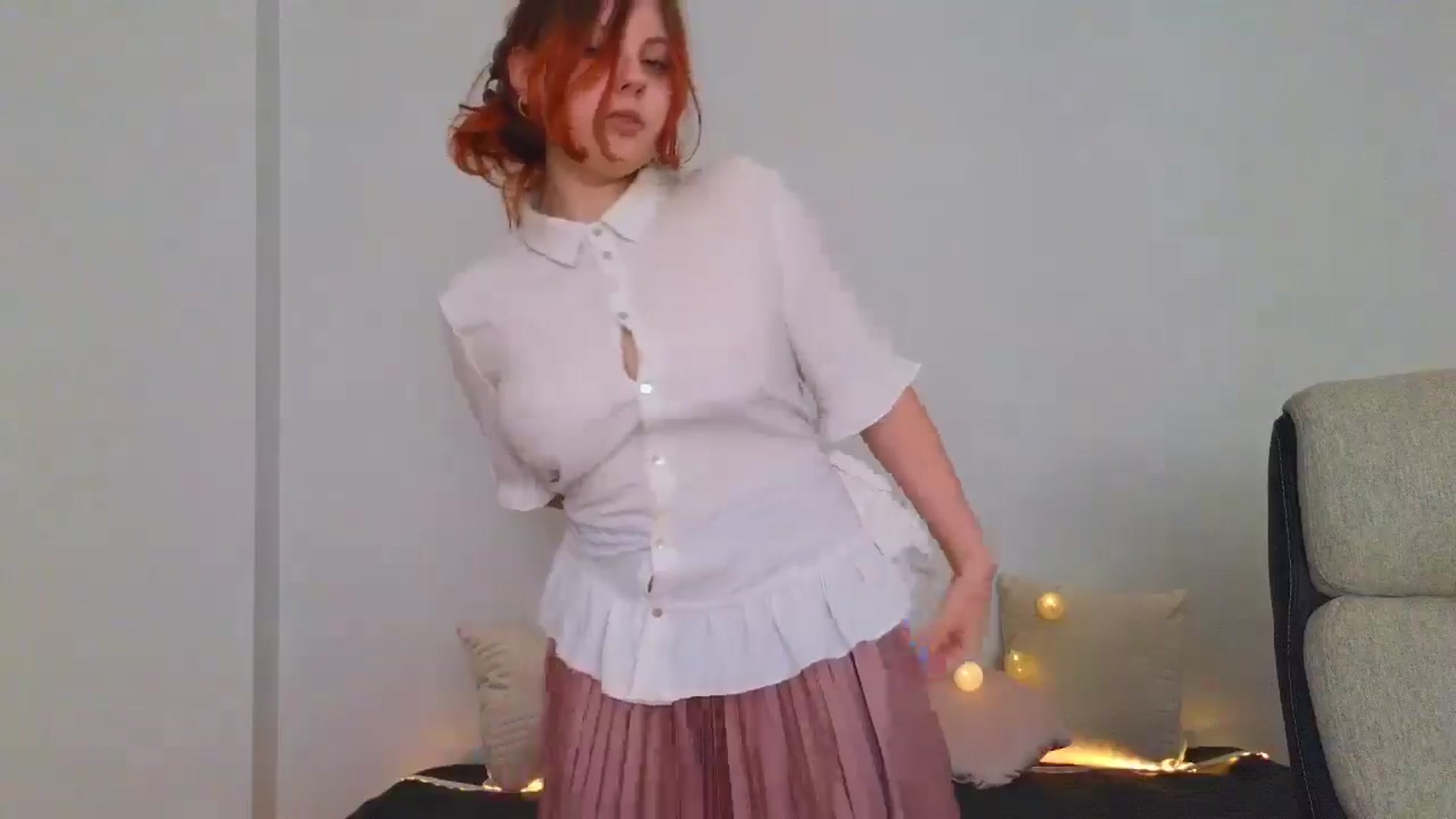 Gallery image thumbnail from Mefistaa's myfreecams stream on, 06/05/2025, 14:10 image 16 of 20