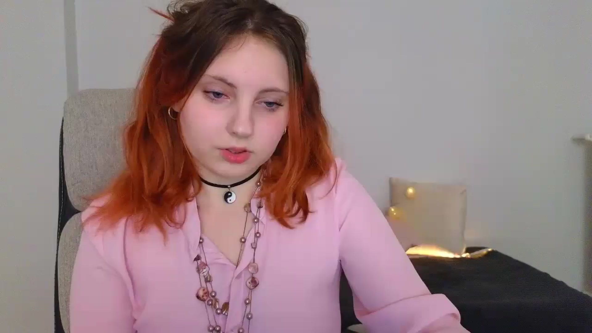 Gallery image thumbnail from Mefistaa's myfreecams stream on, 06/06/2025, 13:15 image 16 of 20