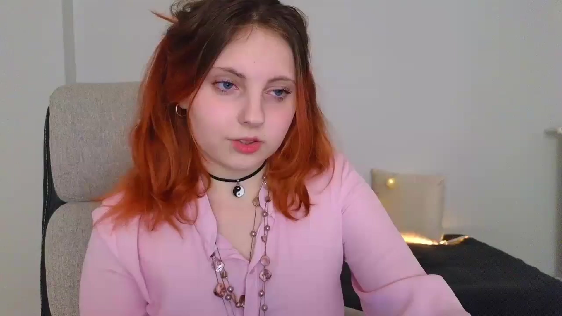 Gallery image thumbnail from Mefistaa's myfreecams stream on, 06/06/2025, 13:15 image 17 of 20