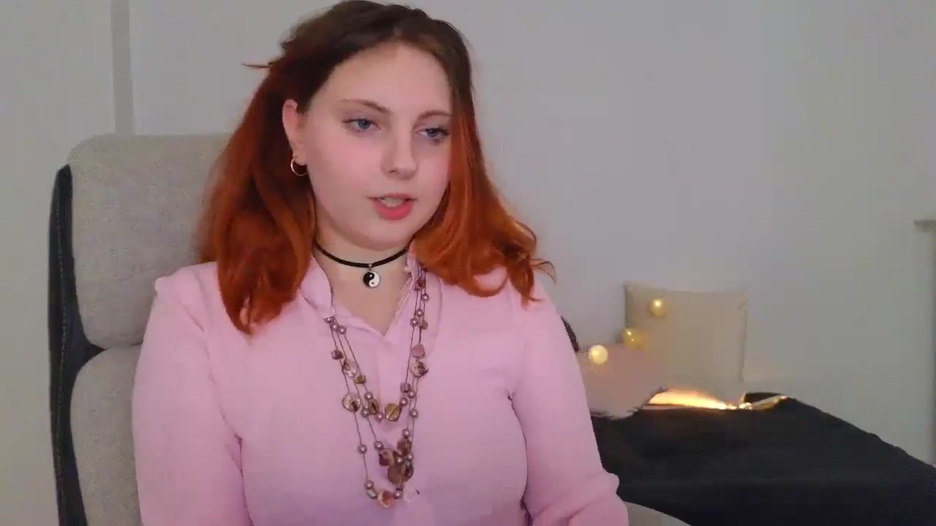 Gallery image thumbnail from Mefistaa's myfreecams stream on, 06/06/2025, 14:15 image 12 of 20