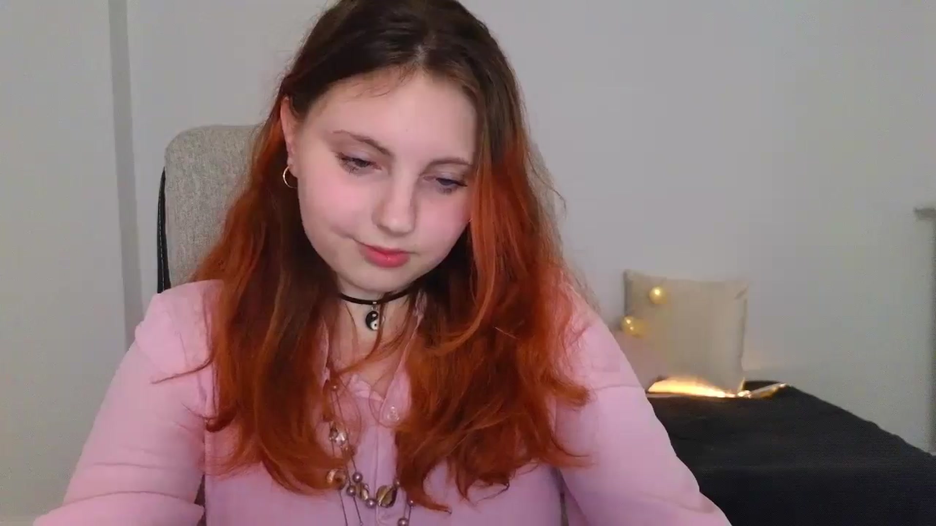 Gallery image thumbnail from Mefistaa's myfreecams stream on, 06/06/2025, 14:15 image 18 of 20