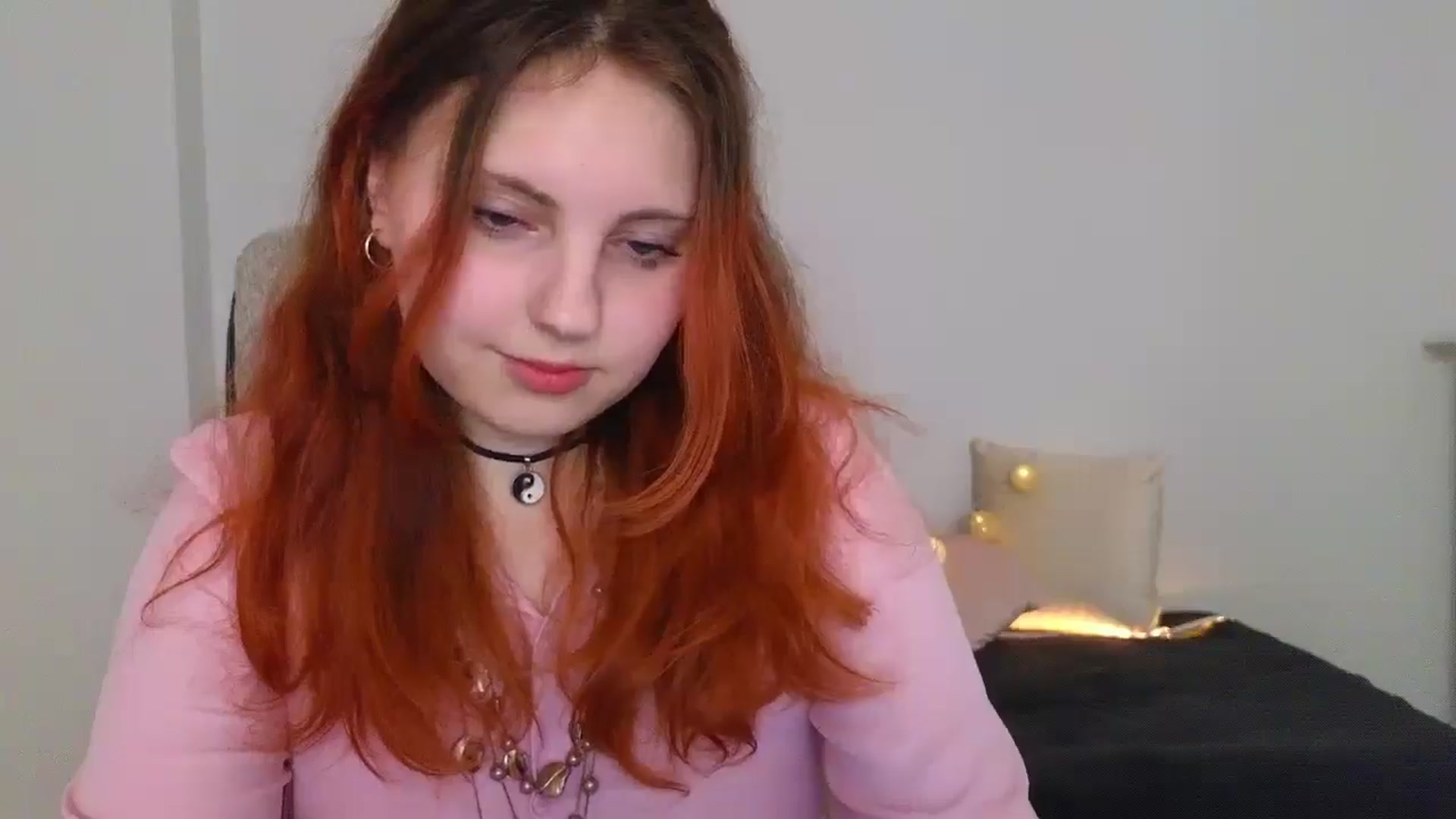 Gallery image thumbnail from Mefistaa's myfreecams stream on, 06/06/2025, 14:15 image 14 of 20