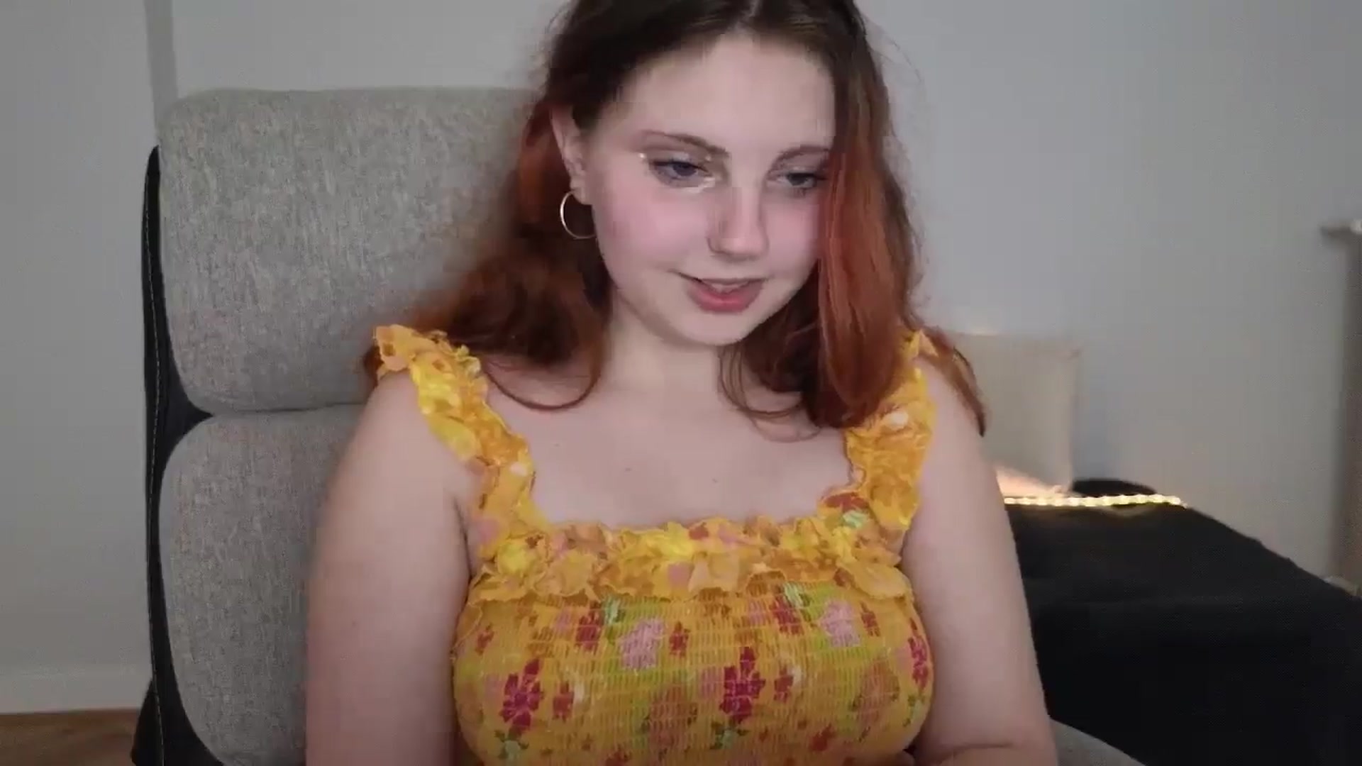 Gallery image thumbnail from Mefistaa's myfreecams stream on, 06/07/2025, 14:06 image 12 of 20